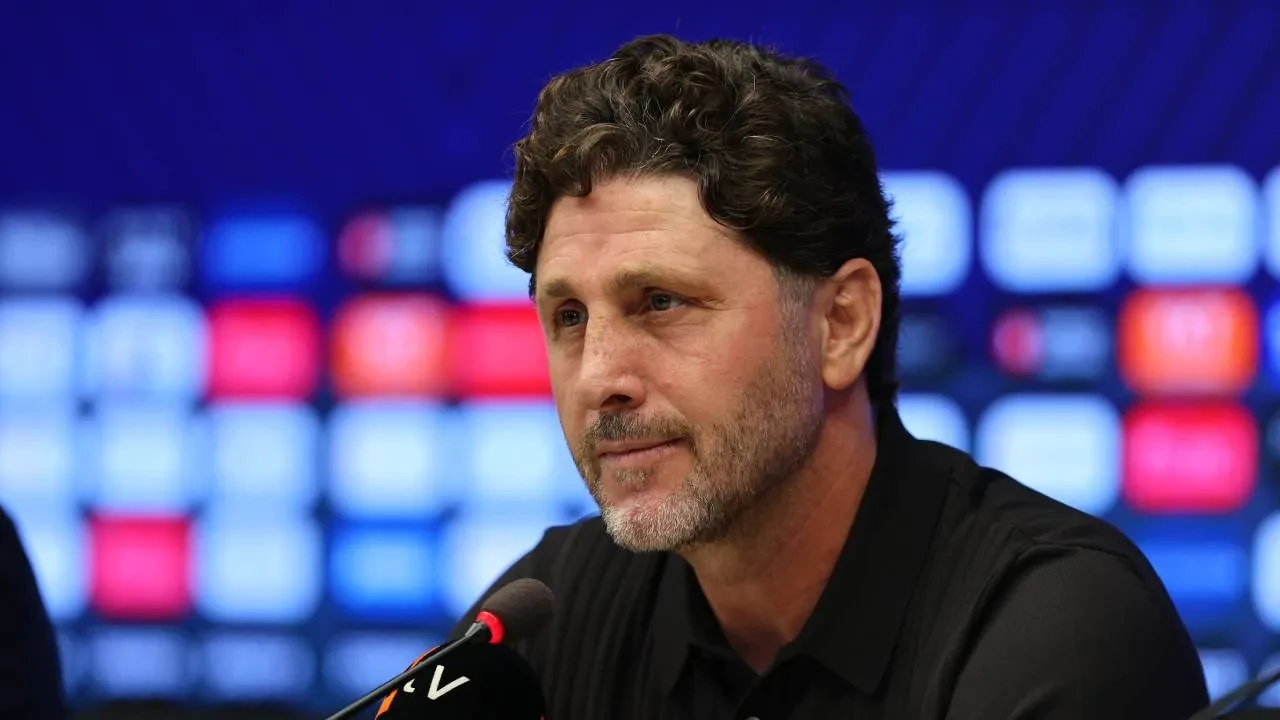 Fatih Tekke, Ferencvaros yenilgisinin ardından konuştu! "Macaristan'a tur için gideceğiz"