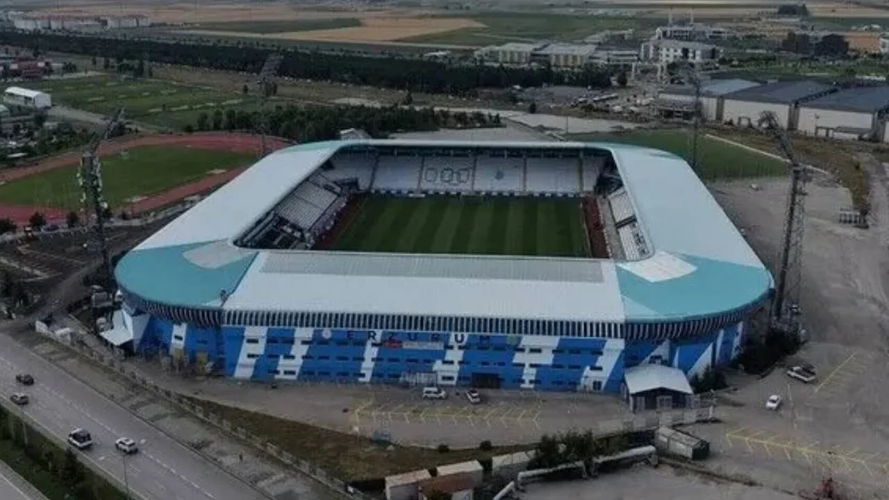 Galatasaray'ın Erzurumspor FK maçı kadrosu belli oldu! Batrakov kadroya dahil edildi mi?