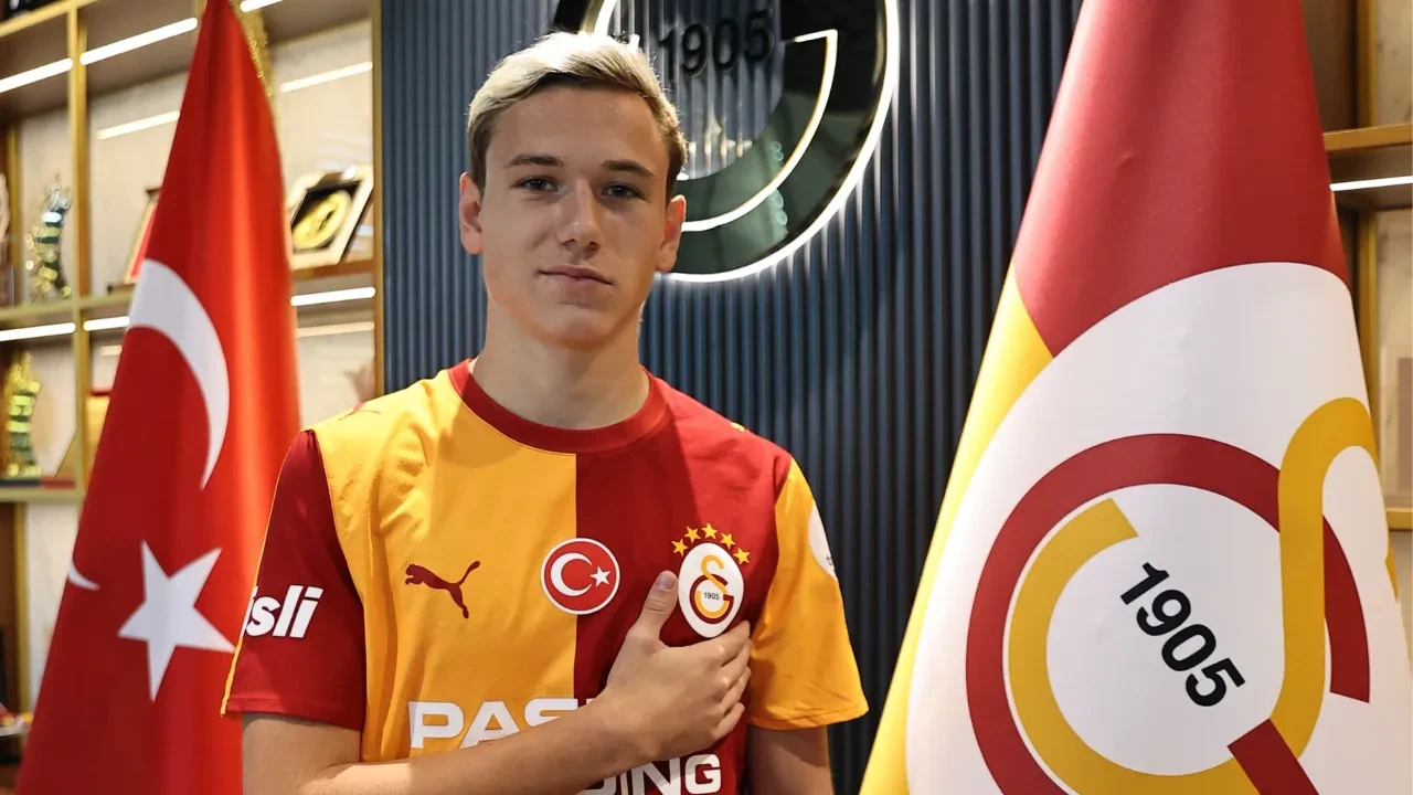 Galatasaray'ın yeni transferi Batrakov'dan açıklama! 