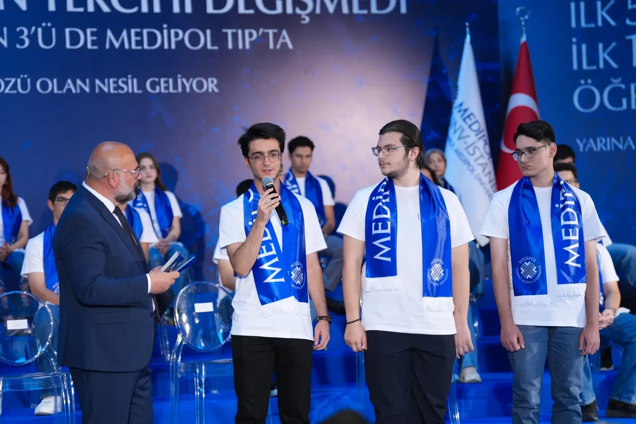 Şampiyonların tercihi değişmedi! YKS birincileri yine Medipol'ü seçti 