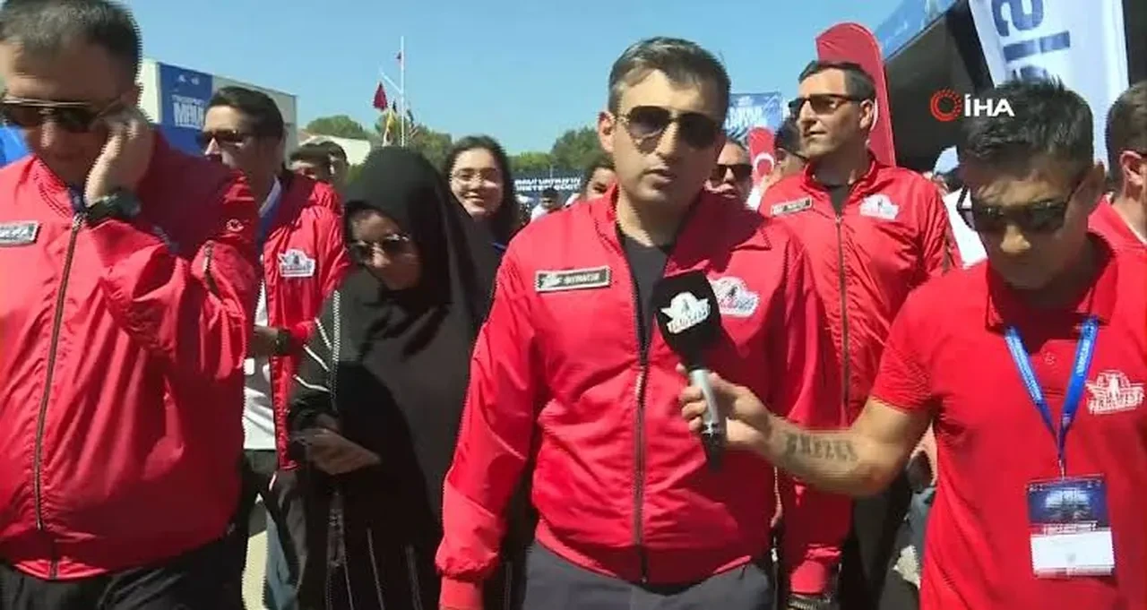 Selçuk Bayraktar'dan Gölcük'te tarihi Mavi Vatan açıklaması: "Tek bir damlasından vazgeçmeyiz"