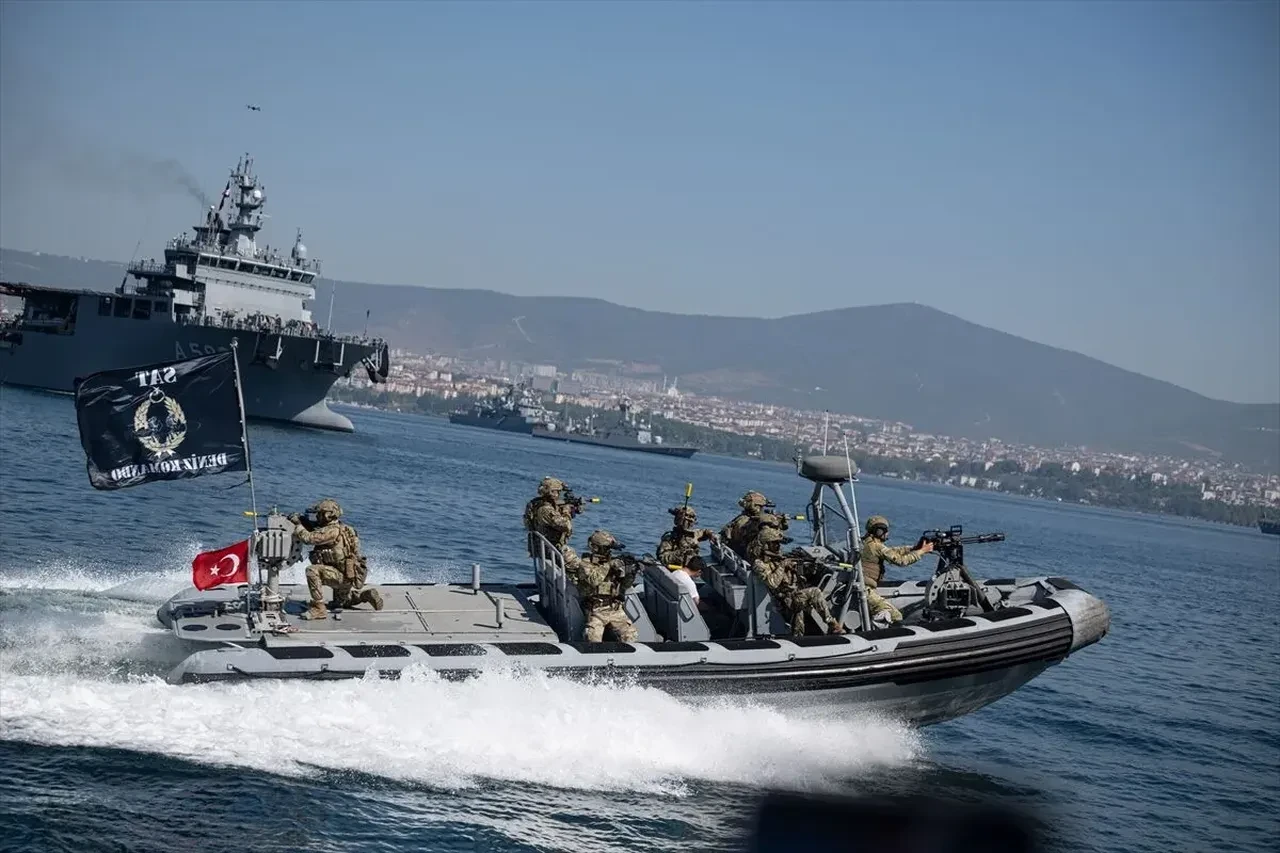 TEKNOFEST Mavi Vatan kapılarını açtı! Neler sergileniyor?