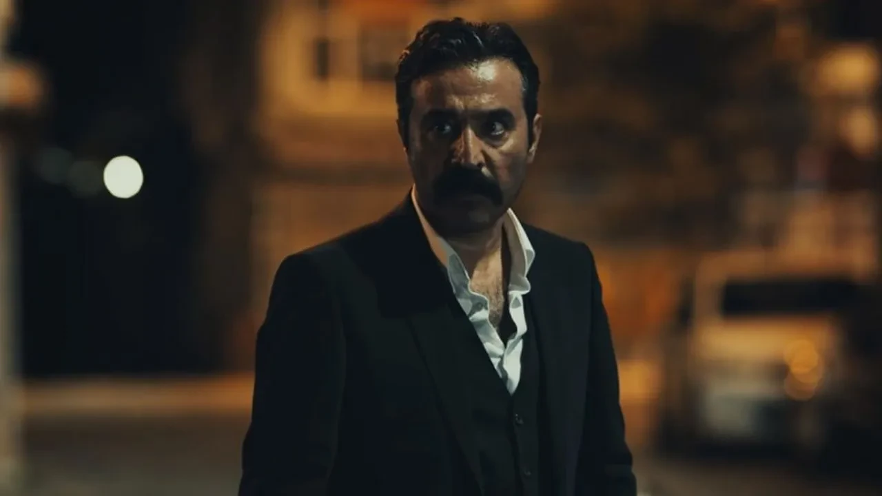 A.B.İ.'nin yeni sezonunda sürpriz gelişme! Mustafa Üstündağ kadroya dahil oldu