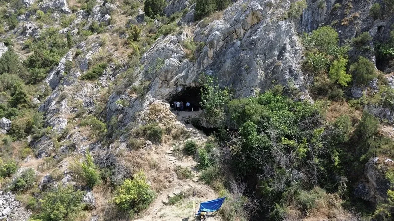 Bilecik'te keşfedilen eserler tam 16 bin yıllık! Arkeologlar buldu