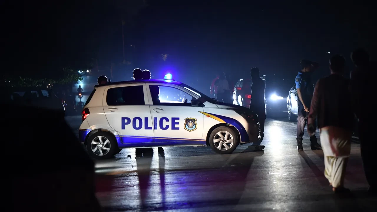 Cezaevindeki eski Pakistan Başbakanı İmran Khan hastaneye kaldırıldı
