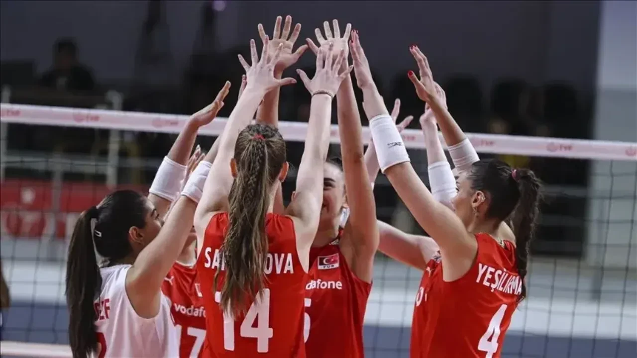 Filenin Sultanları maçı hani kanalda, nerden izlenir? Türkiye-Letonya maçı saat kaçta? Avrupa Voleybol Şampiyonası fikstür...