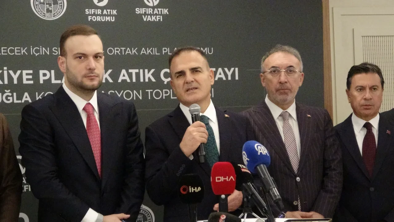 Plastik kirliliğine karşı Marmaris'te kritik zirve: Türkiye Plastik Atık Çalıştayı Şehir Koordinasyon Toplantısı gerçekleşti
