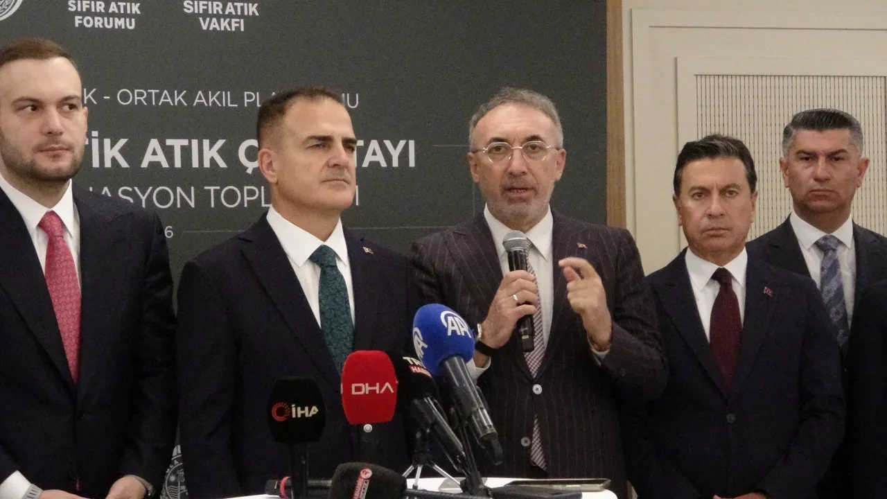 Plastik kirliliğine karşı Marmaris'te kritik zirve: Türkiye Plastik Atık Çalıştayı Şehir Koordinasyon Toplantısı gerçekleşti