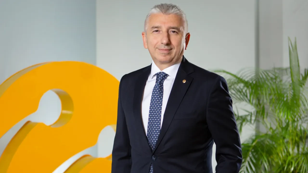 Turkcell Platinum’lular ‘Tarifen Yurt Dışında Geçerli’ özelliğinden artık 15 güne kadar ücretsiz yararlanıyor