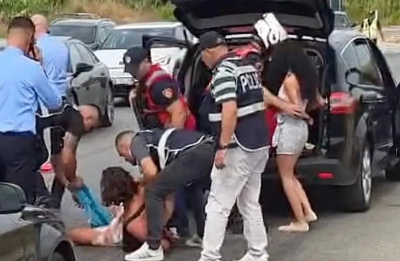 Yurt dışına tatile giden Ezgi Parlak’ın hayatı kabusa döndü! Aracının bagajından katil çıktı: Cinayetten tutuklandı