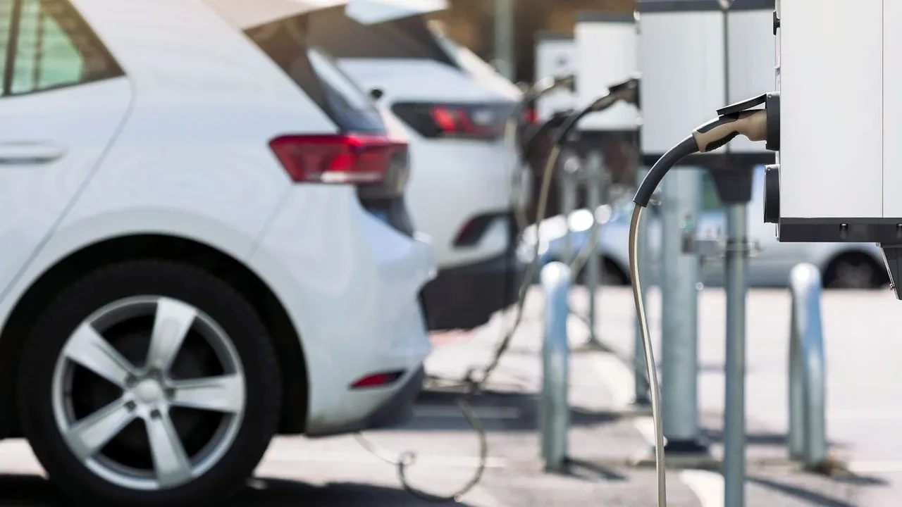 7 milyondan fazla araç geri çağrılıyor: Tesla listenin başında