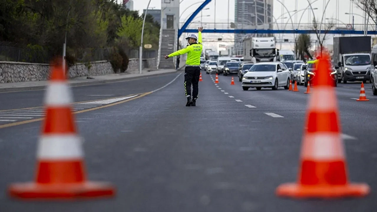 Ankara'da bazı yollar trafiğe kapatılacak: İşte alternatif güzergahlar