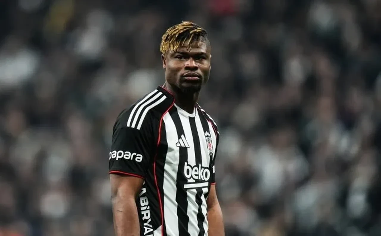 Beşiktaş'ta Emmanuel Agbadou ile yollar ayrılıyor: Suudi Arabistan ve Katar kancası!