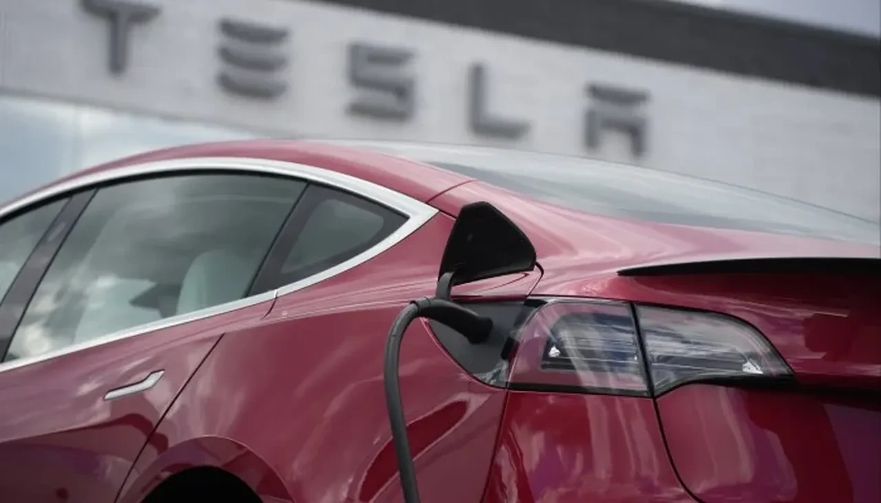 Elektrikli araç kullanıcılarının en büyük hatası ortaya çıktı! Bataryayı 2,5 kat daha hızlı bitiriyor