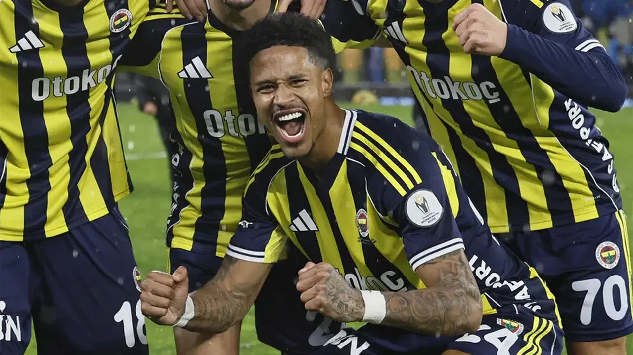 Fenerbahçe'de Oosterwolde ile yollar ayrılıyor! Transfer bugün gerçekleşiyor: Bonservis bedeli belli oldu