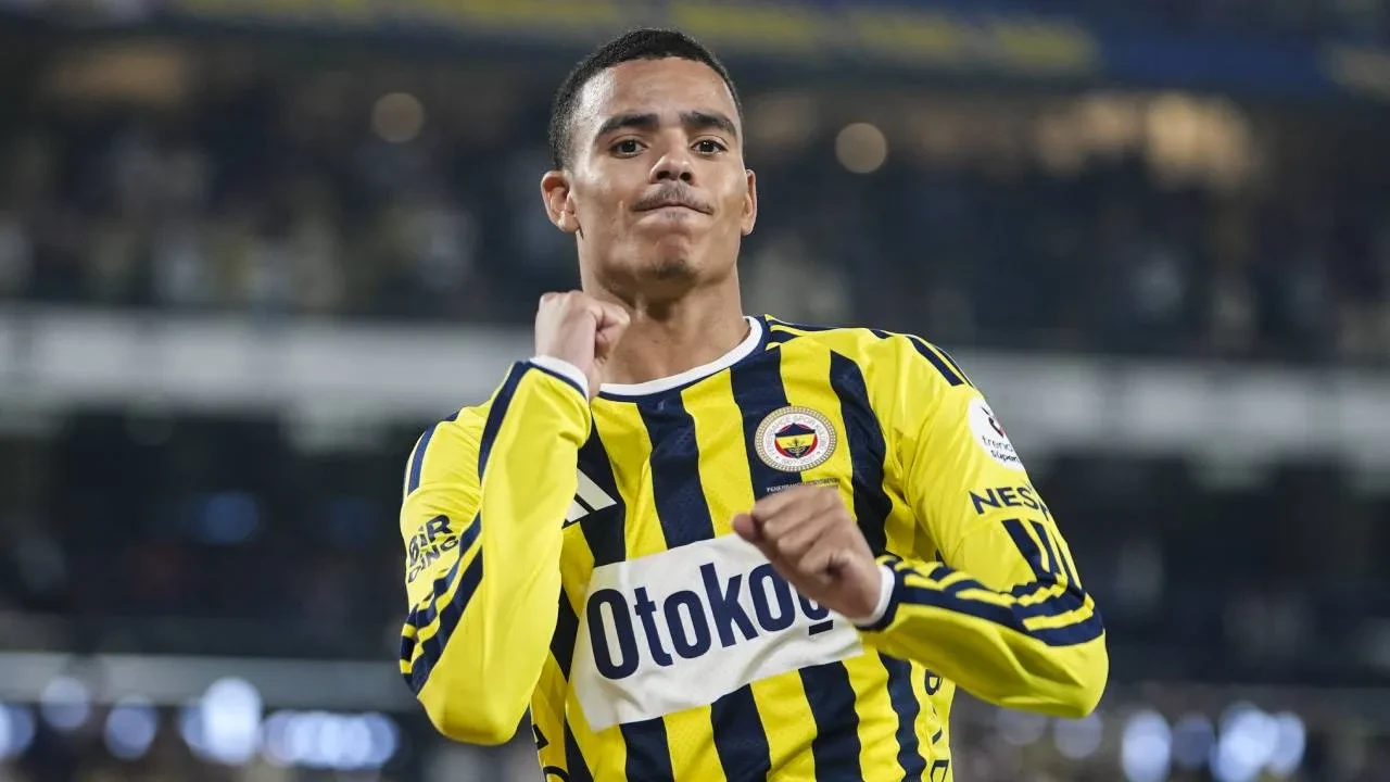 Fenerbahçe'den 4 gollü galibiyet! Sarı-lacivertliler, Konyaspor'u mağlup etti