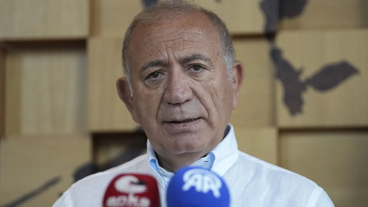 Gürsel Tekin'den Kılıçdaroğlu'na kurultayda adaylık çağrısı: 'Ben yokum' diyemez