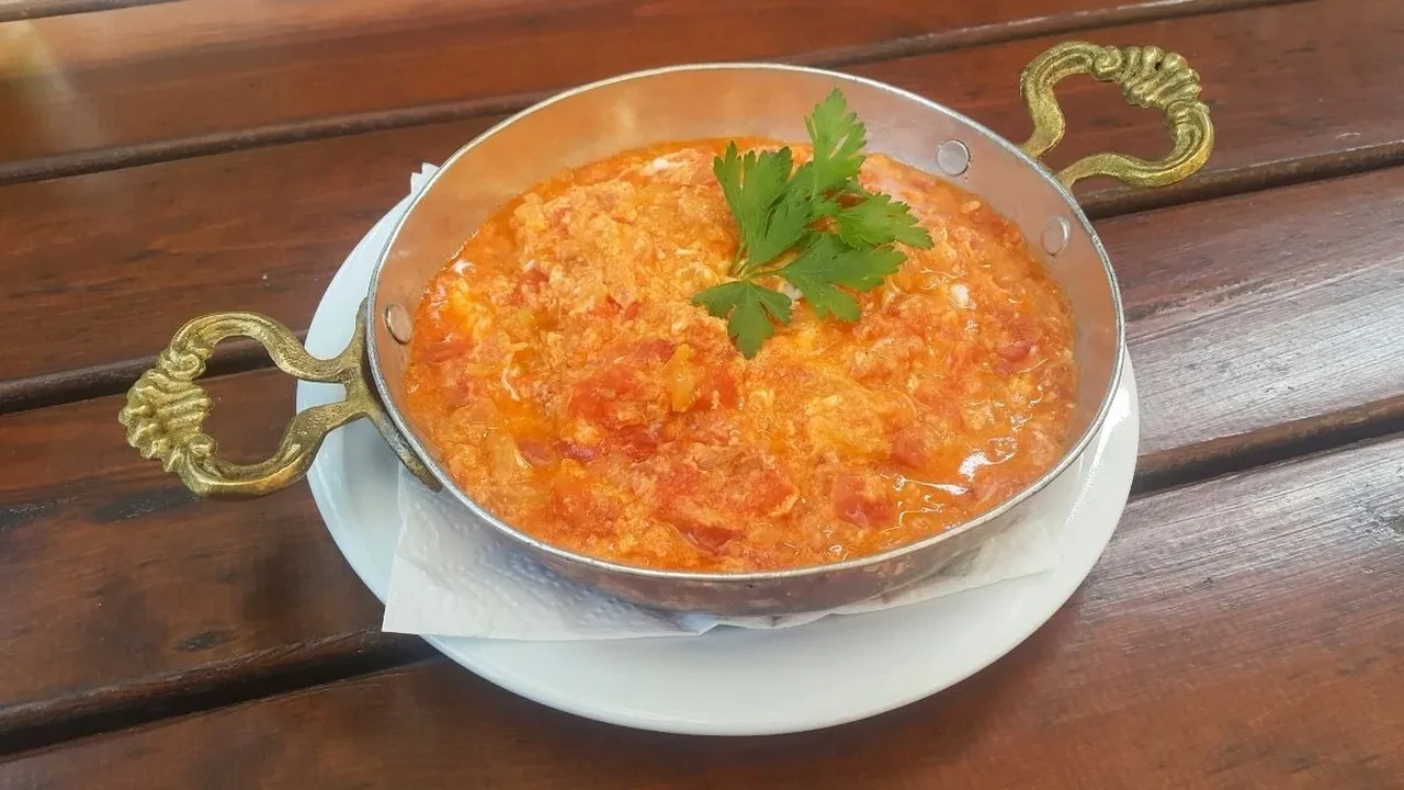 Kokusuyla çocukluğumuza götüren gerçek menemen tarifi! Kimse bilmez ama Batmanlılar menemene öyle bir şey ekliyor ki