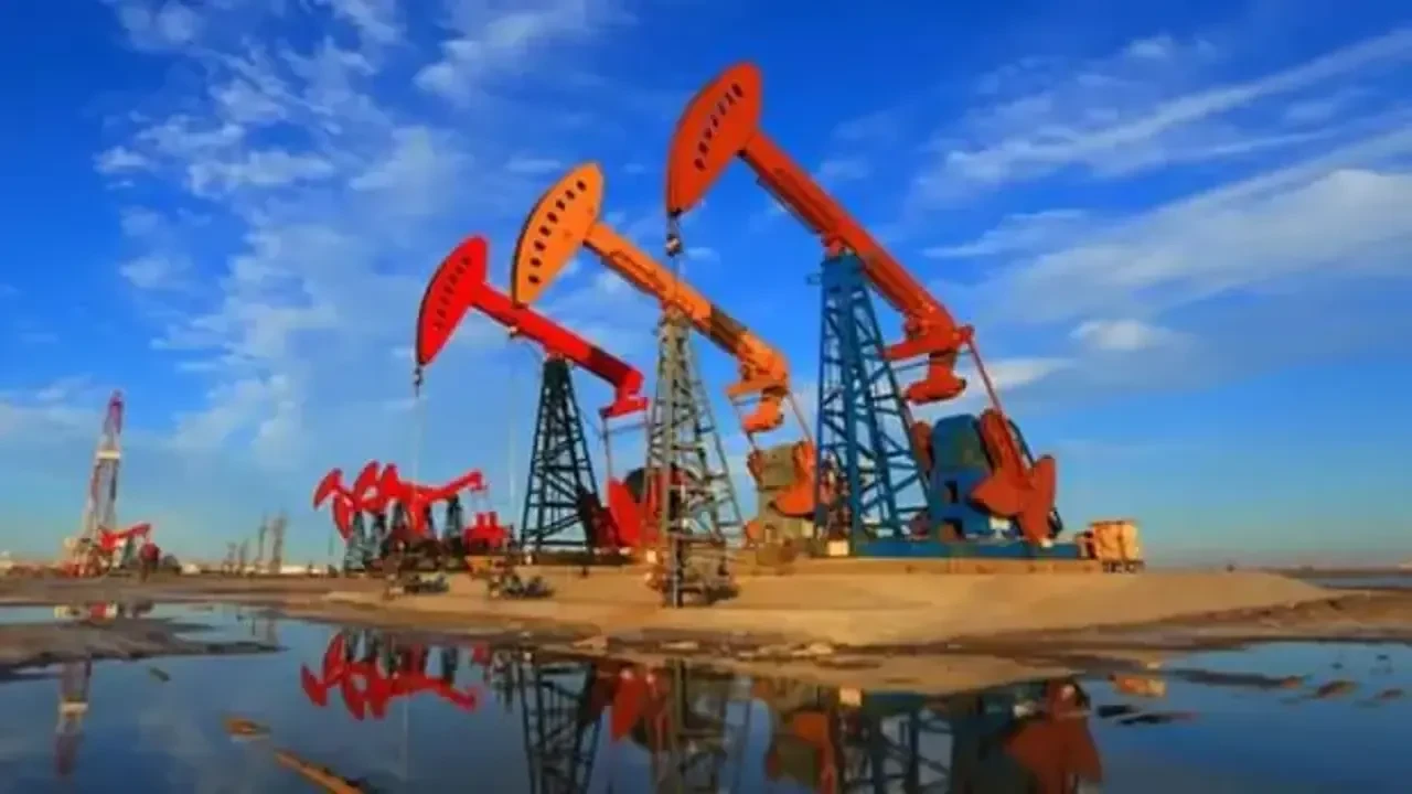 Petrolde tansiyon hızla yükseldi: Fiyatlar iki haftada yüzde 12 arttı