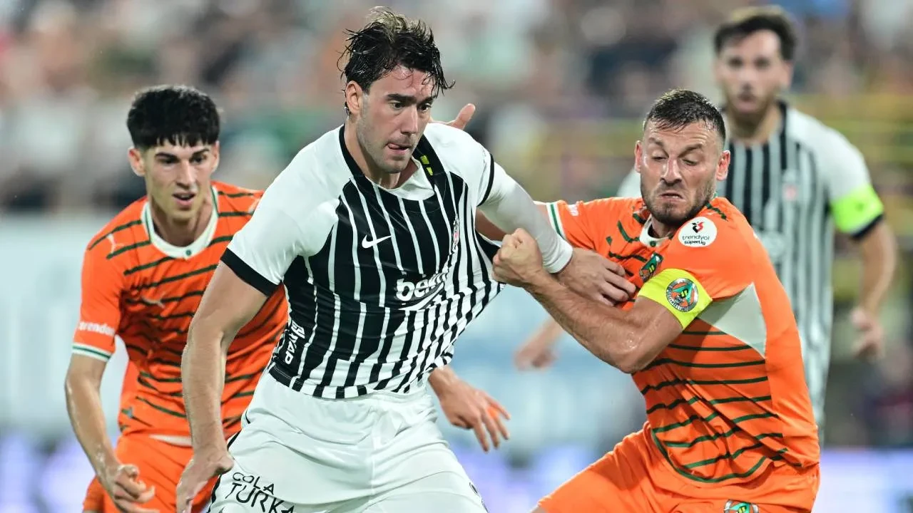 Beşiktaş'a Alanyaspor çelmesi! Siyah-beyazlılar, deplasmanda kaybetti