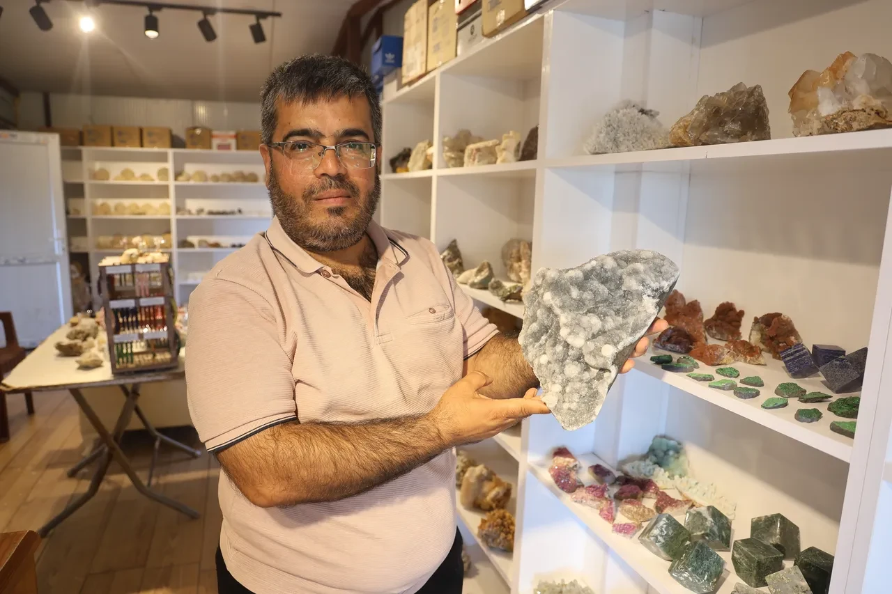 Ekmeğini taştan çıkarıyor! Zayıflamak için çıktığı yolda hayatı tesadüfen değişti