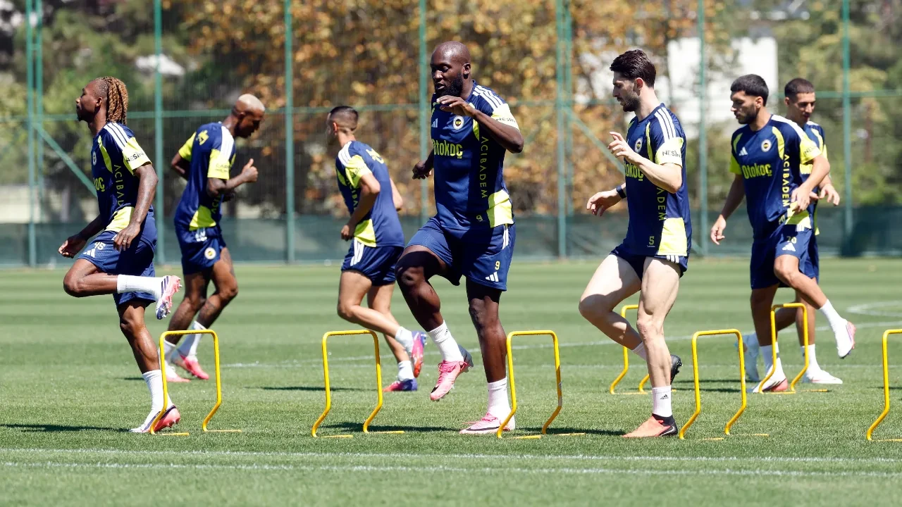 Fenerbahçe, Lyon hazırlıklarına başladı