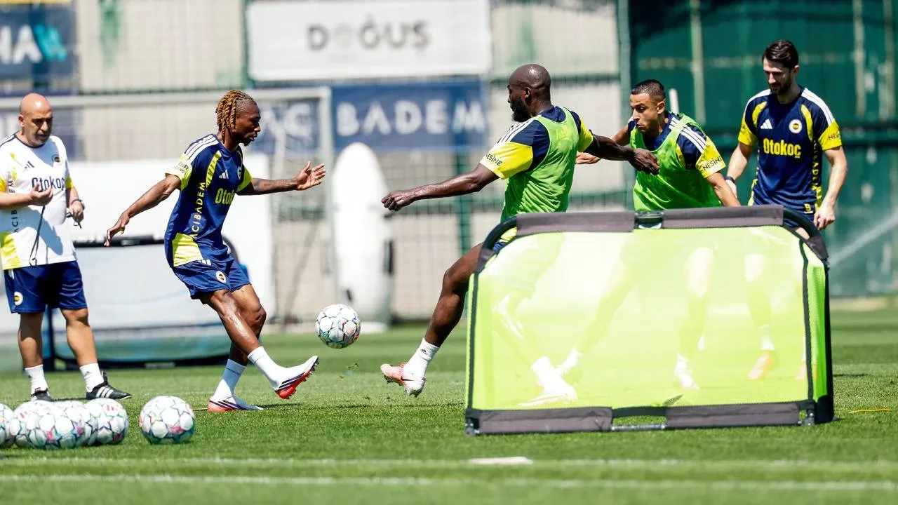 Fenerbahçe, Lyon hazırlıklarına başladı