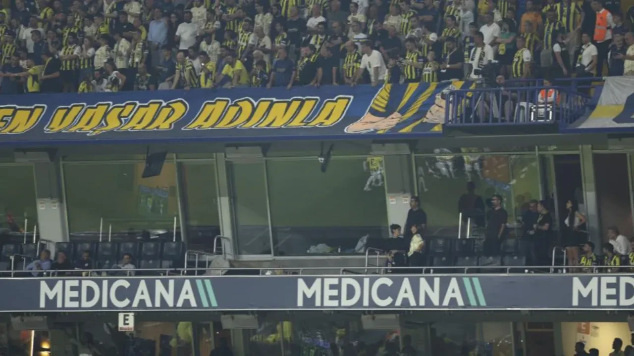 Fenerbahçe'de loca kavgası büyüyor! Acun Ilıcalı'dan 'Galatasaray Passoligleri' açıklaması