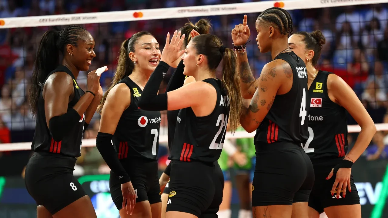 Filenin Sultanları, Slovenya'yı 3-1 mağlup etti! Türkiye, 2'de 2 yaptı