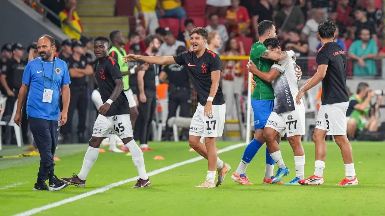 Gençlerbirliği 2'de 2 yaptı! Başkent temsilcisi, Göztepe'yi mağlup etti