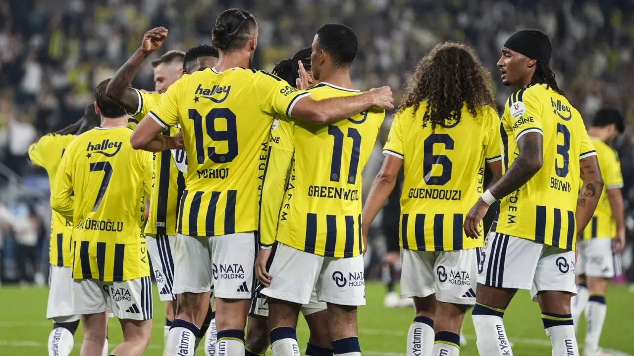 Kerem Aktürkoğlu ile ilgili yeni gelişme! Fenerbahçe'den duyuru geldi