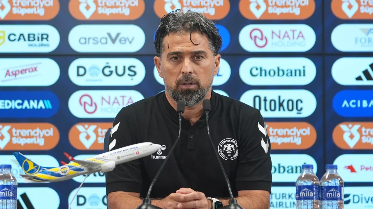 Konyaspor'da İlhan Palut, Fenerbahçe yenilgisi hakkında konuştu! 