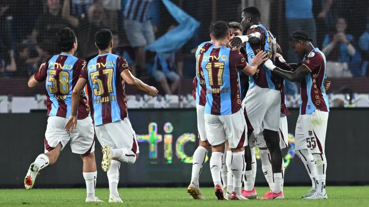 Salah, Trabzonspor'u zafere taşıdı! Bordo-mavililerden 2-1'lik galibiyet