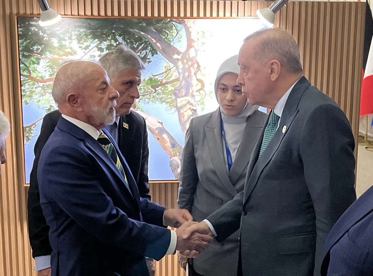 Cumhurbaşkanı Erdoğan, Brezilya Devlet Başkanı Lula da Silva ile telefonda görüştü!