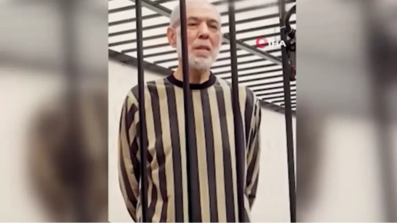 Devrik lider Esad'ın başmüftüsünün de cezası kesildi