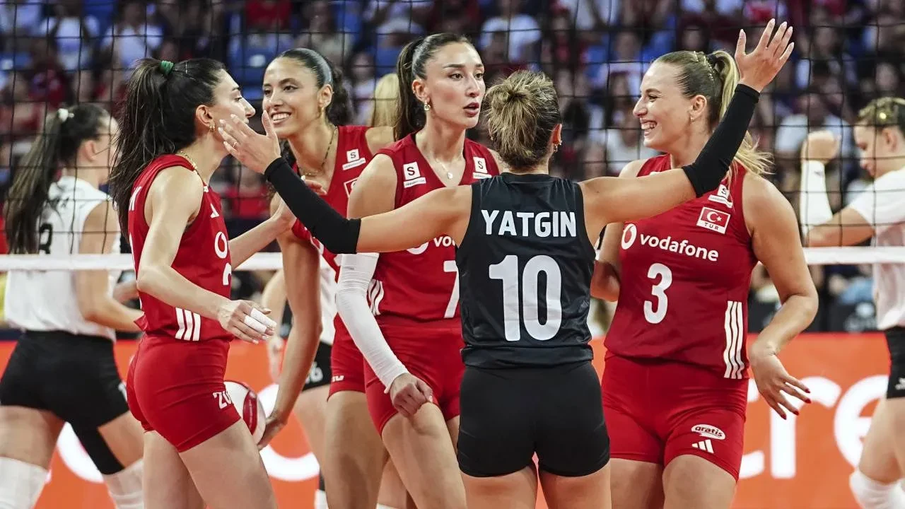 Filenin Sultanları, Macaristan'ı devirdi! Türkiye'den 3-0'lık zafer