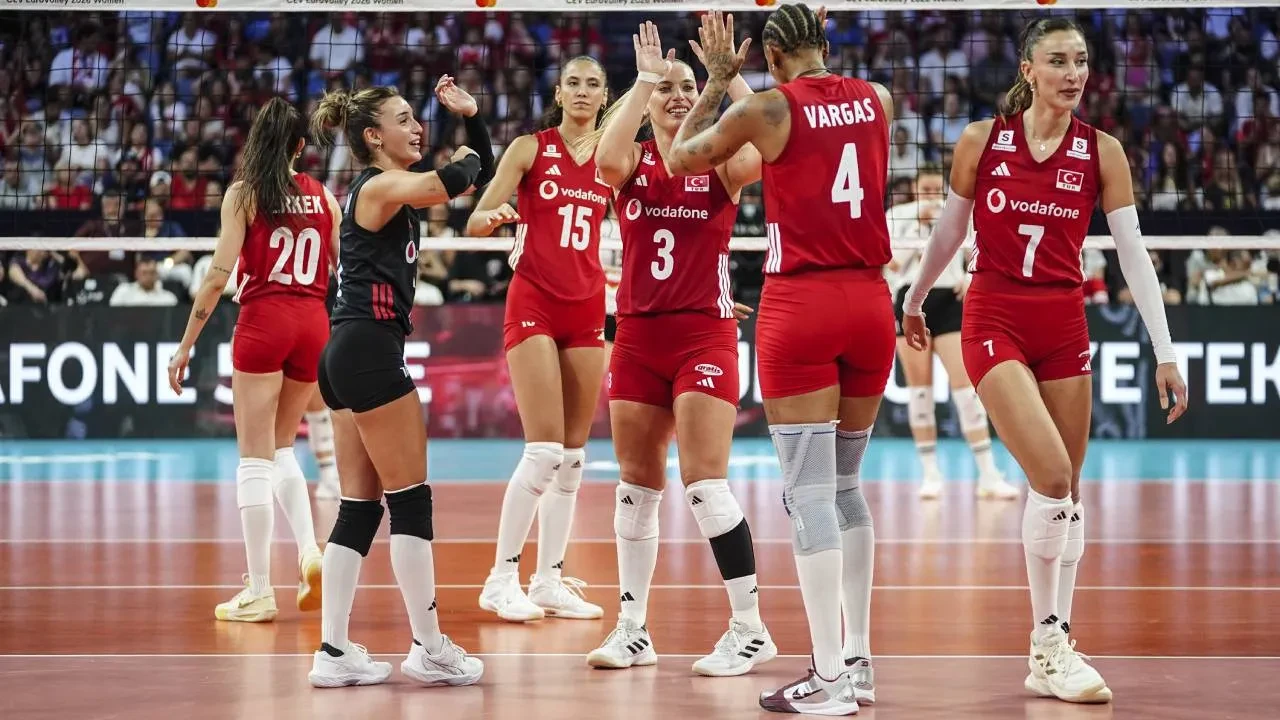 Filenin Sultanları, Macaristan'ı devirdi! Türkiye'den 3-0'lık zafer