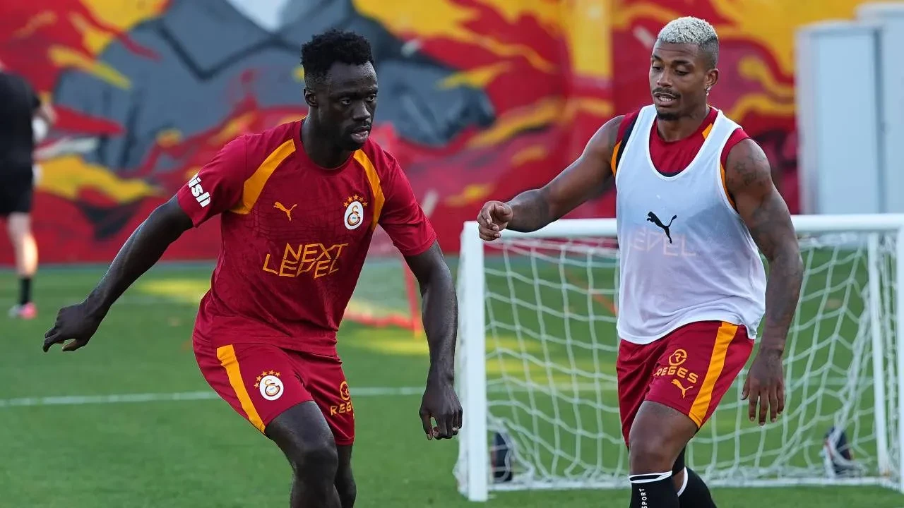 Galatasaray'da Batrakov gelişmesi! Sarı-kırmızılılardan paylaşım geldi