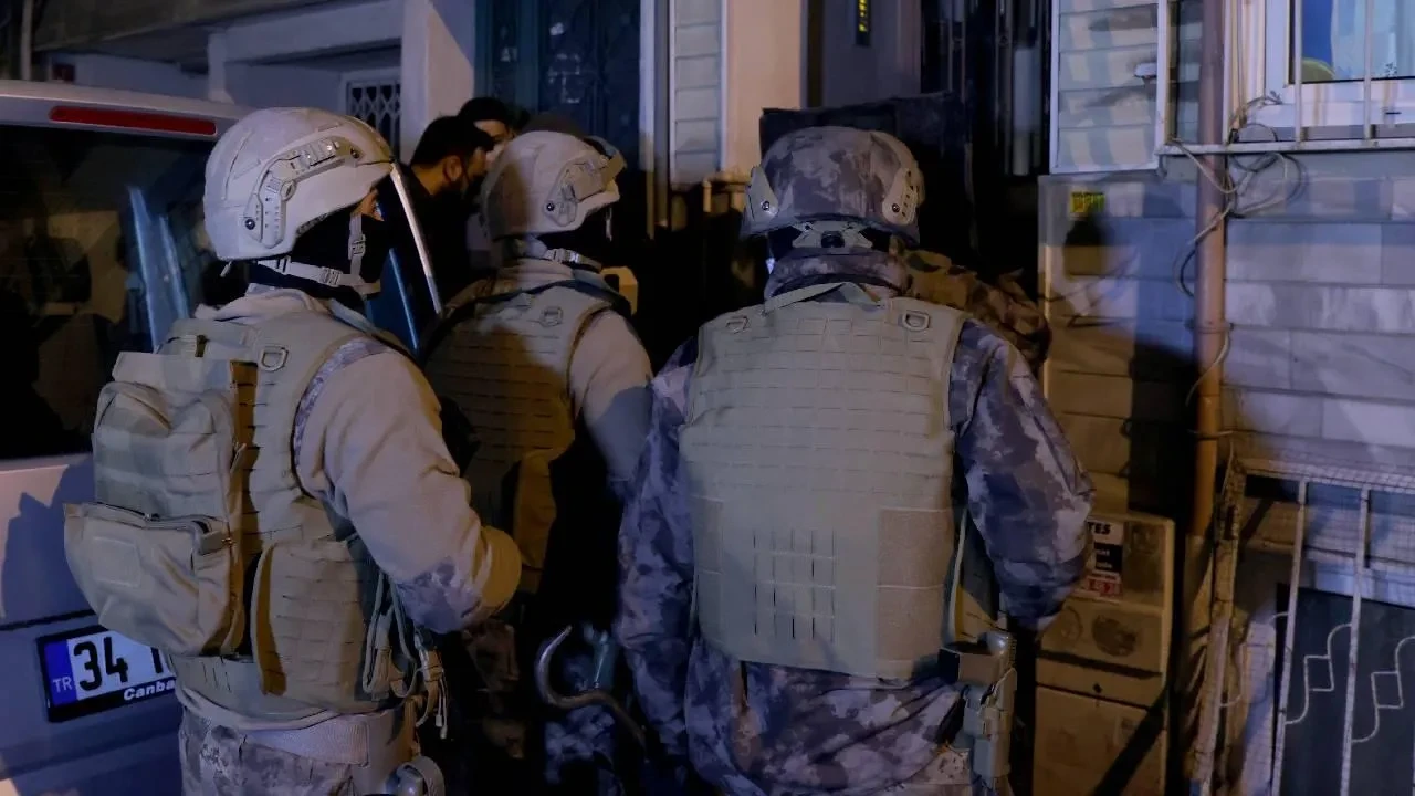 İstanbul'da çetelere operasyon! Çok sayıda gözaltı var
