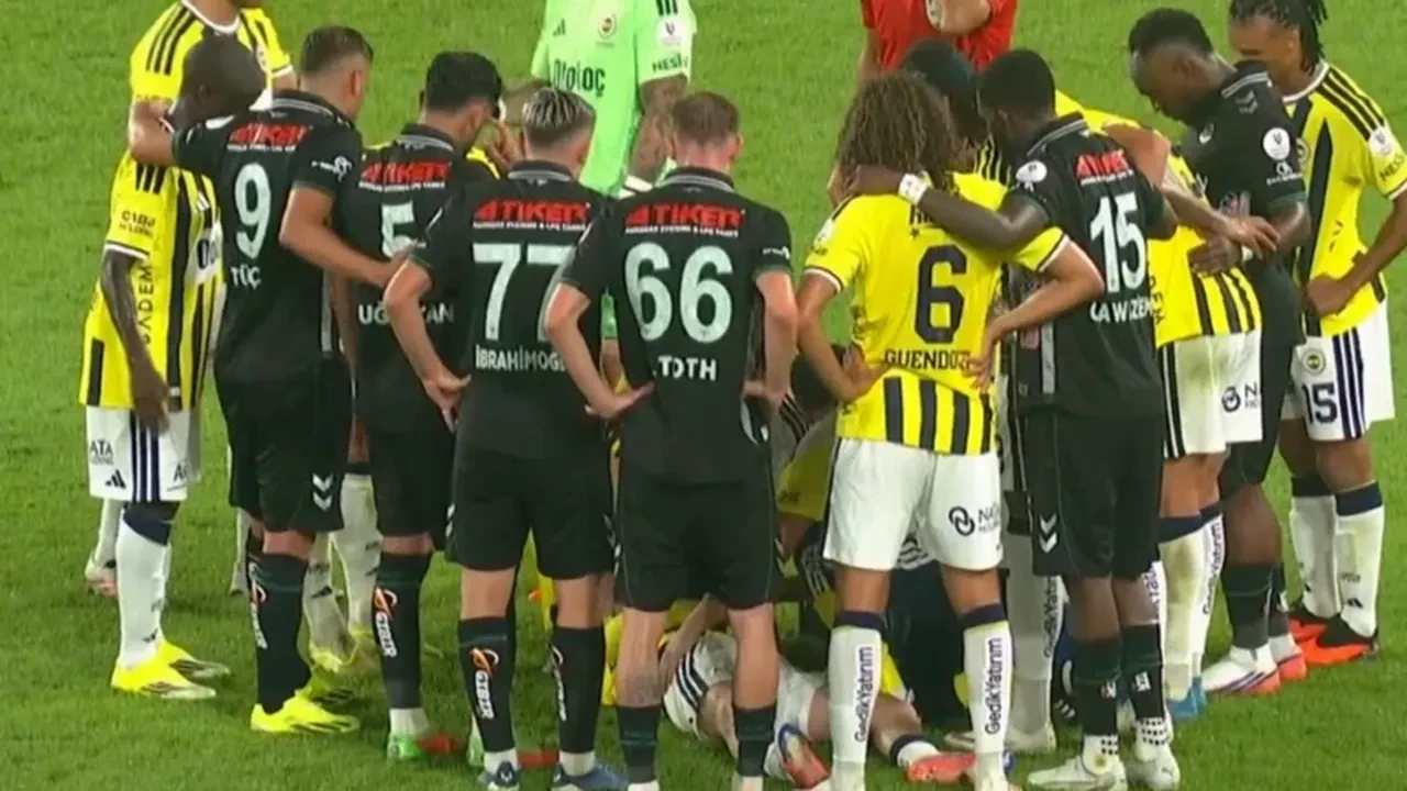 Kafa travması geçiren Kerem Aktürkoğlu'ndan ilk açıklama!