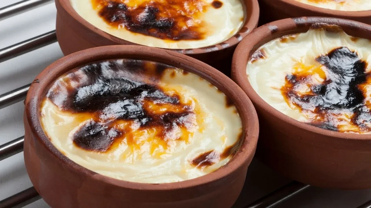 Masterchef kaptanlık oyununda yapıldı, tarifi dikkat çekti! Ev yapımı az ölçülü 2 kişilik sütlaç tarifi ve yapılışı