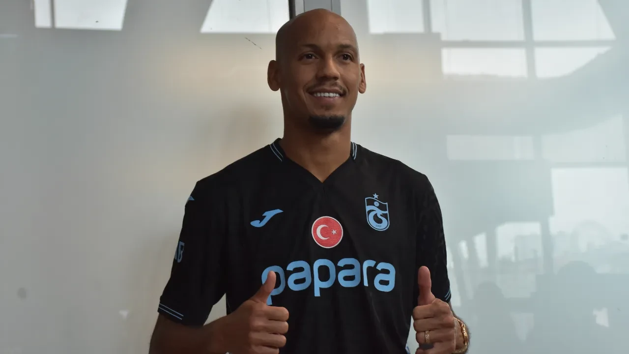 Trabzonspor, Fabinho'yu kadrosuna kattı! Bordo-mavililer transferi duyurdu