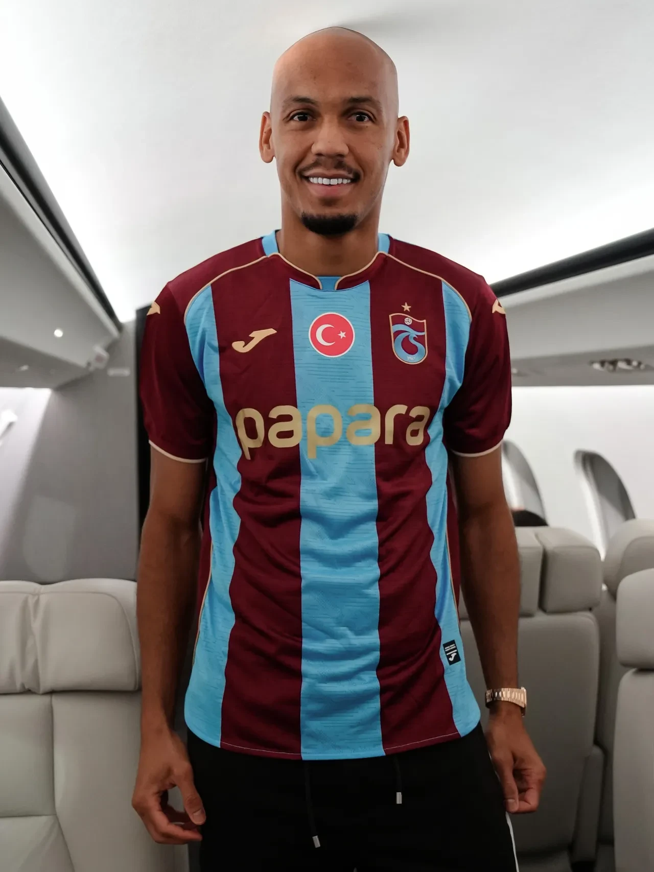 Trabzonspor, Fabinho'yu kadrosuna kattı! Bordo-mavililer transferi duyurdu