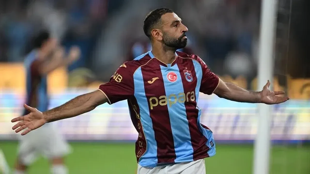 Trabzonspor yeni transferi Fabinho'yu resmen açıkladı! Geliş saati belli oldu