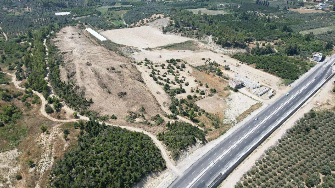 Bakan Uraloğlu duyurdu! 2,5 saatlik yol 36 dakikaya düşecek
