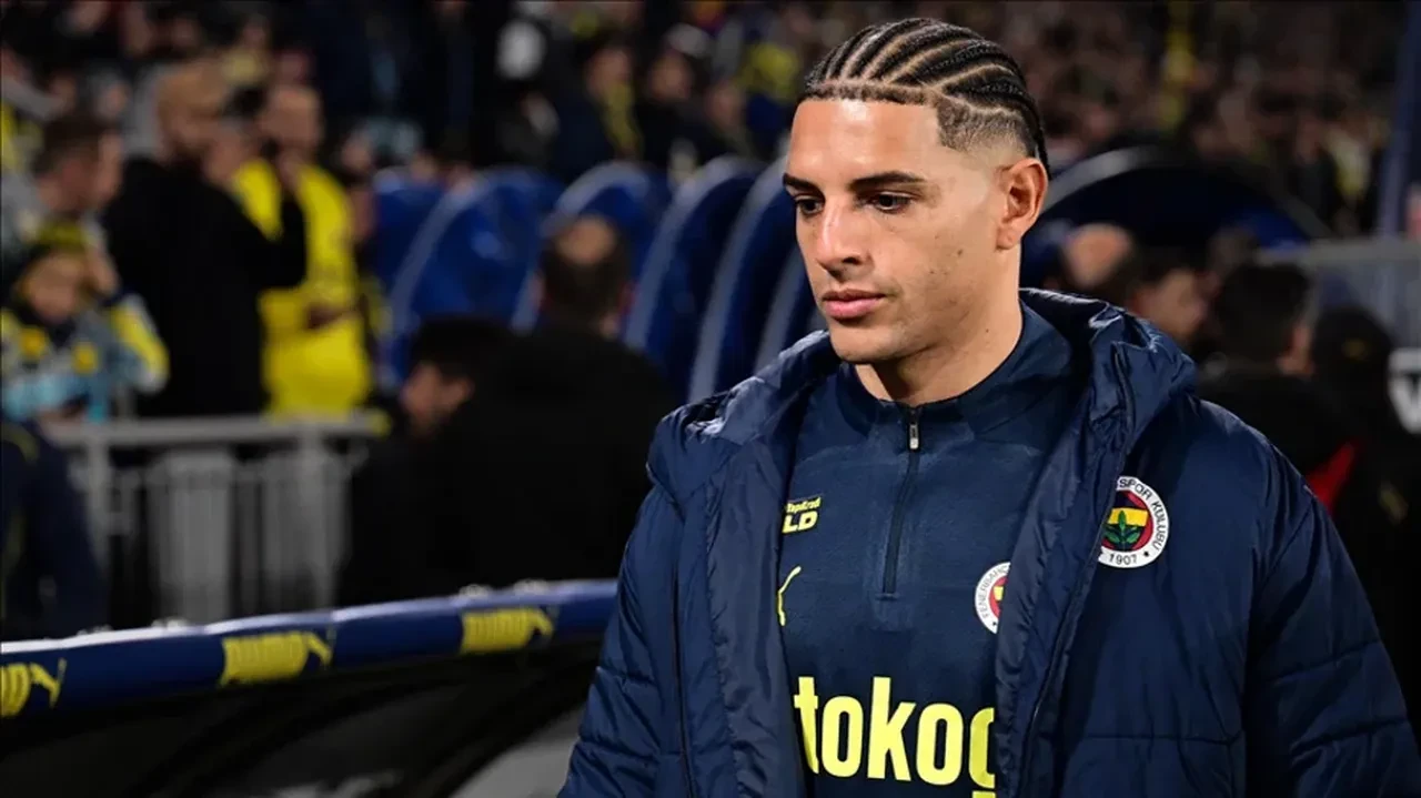 Fenerbahçe Diego Carlos ile yolları ayırıyor! Anlaşma tamam, İtalya'ya geri dönüyor