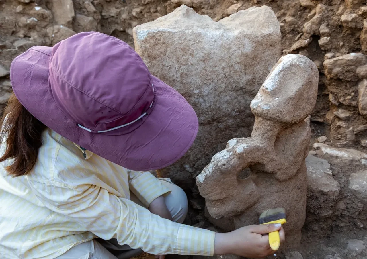Karahantepe’de 11 bin yıllık keşif: Kompozit heykel insanlık tarihine ilişkin yeni sorulara neden olacak