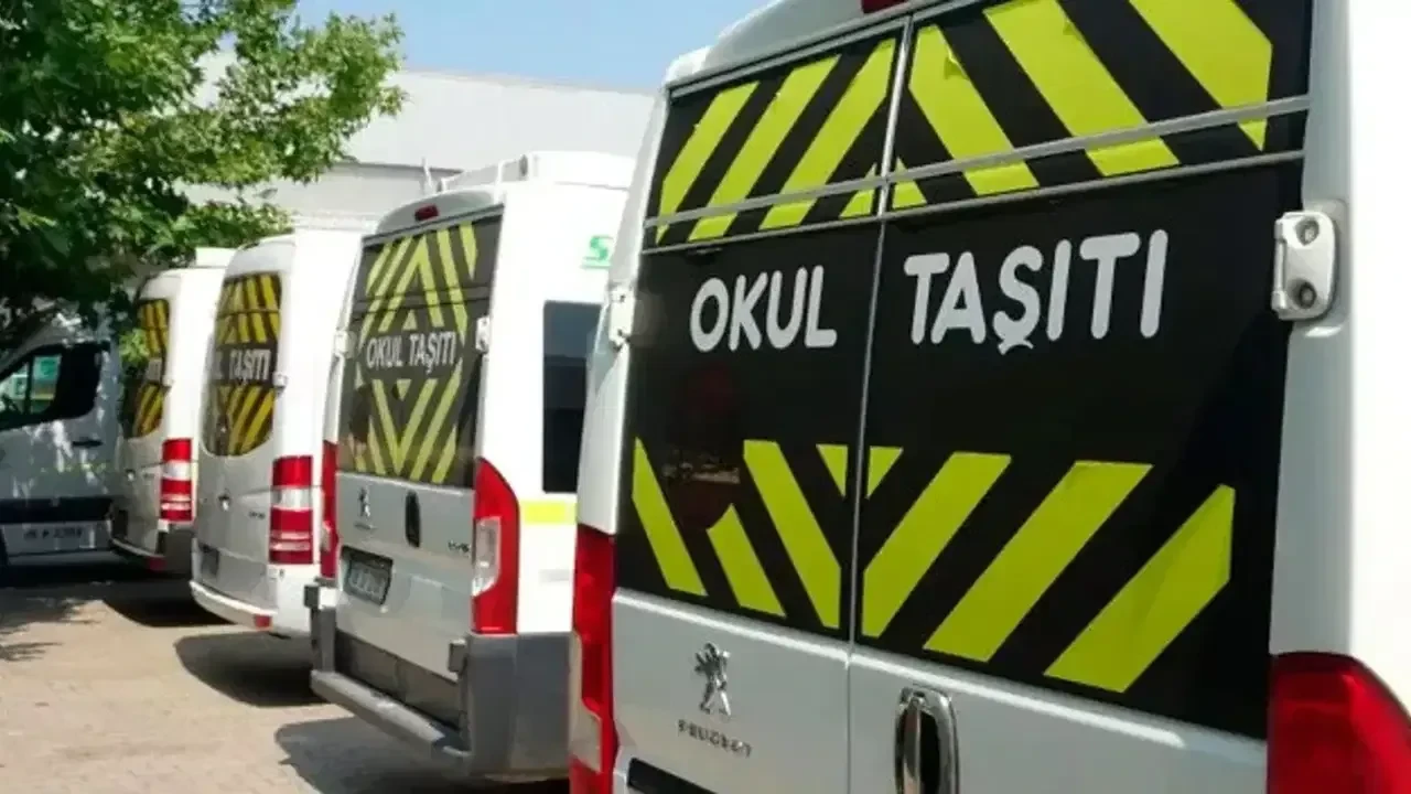 Korsan okul servisi ve ücretleriyle ilgili uyarı! Uzman isim önemli belgeleri açıkladı