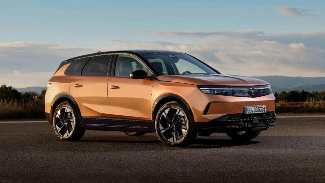 Opel Ağustos 2026 fiyat listesi güncellendi! İşte Opel Corsa, Astra, Frontera, Grandland fiyatları