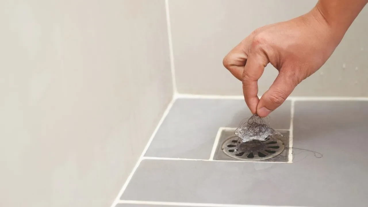 Tesisatçıların yıllardır kullandığı yöntem! Tıkalı borular için şaşırtan çözüm